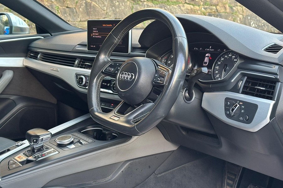 2017 Audi S5 photo 13