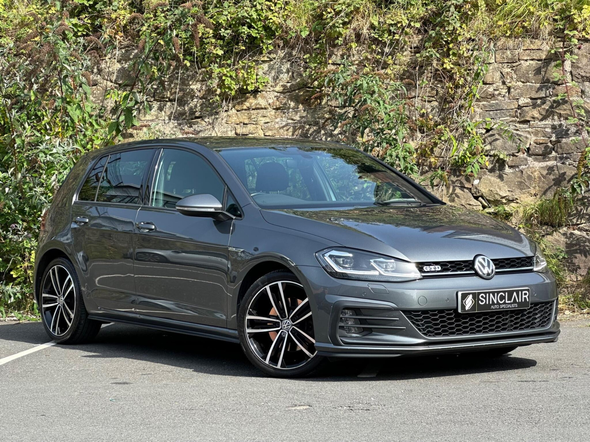 2017 Volkswagen Golf 2.0 TDI GTD DSG Euro 6 (s/s) 5dr for sale at Sinclair Auto Specialists