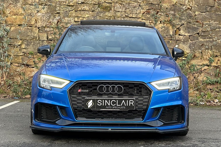 Audi RS3 photo 2