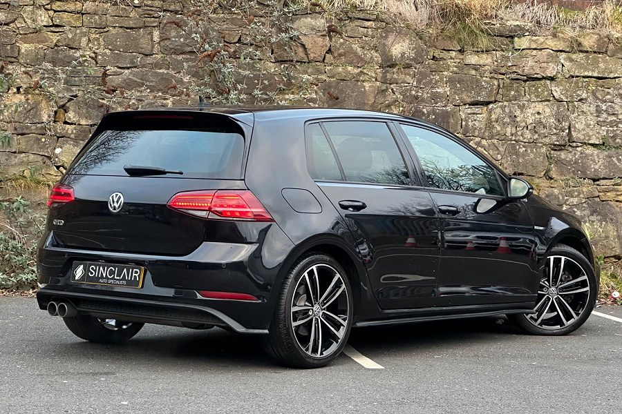 2017 Volkswagen Golf photo 8