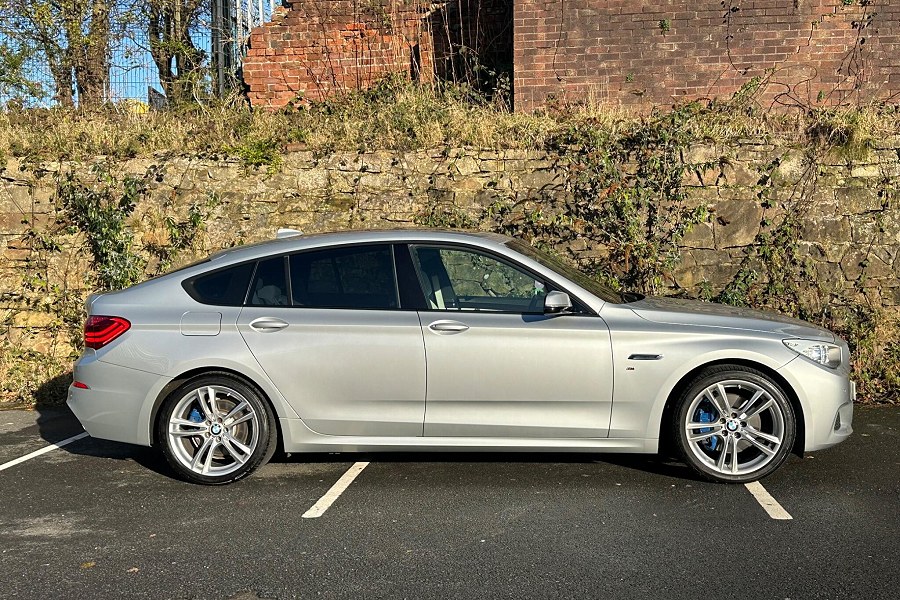 2015 BMW 5 Series Gran Turismo photo 6