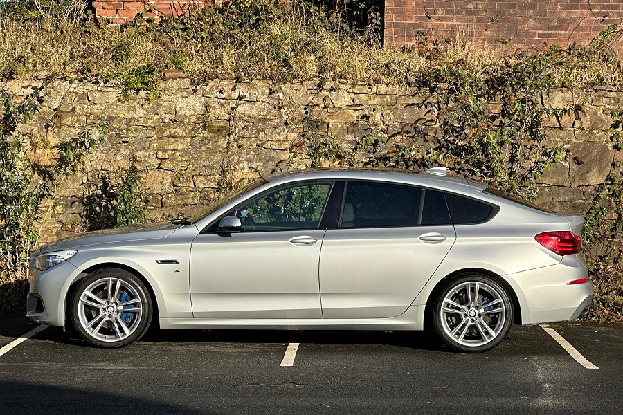 2015 BMW 5 Series Gran Turismo photo 4