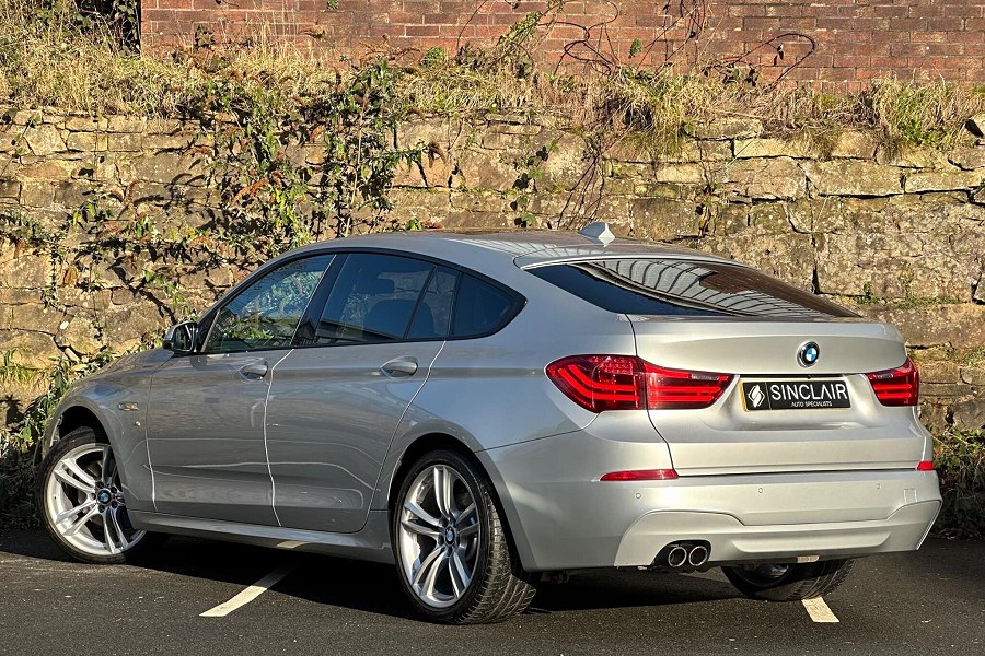 2015 BMW 5 Series Gran Turismo photo 8