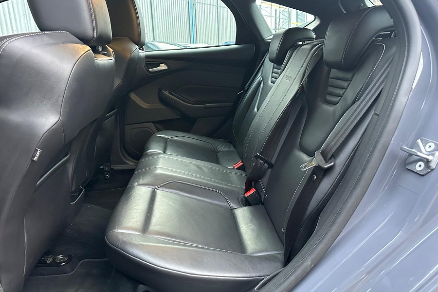 2017 Ford Focus photo 13