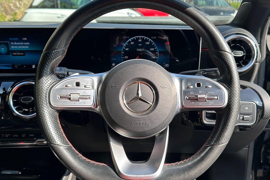 2019 Mercedes-Benz A Class photo 14