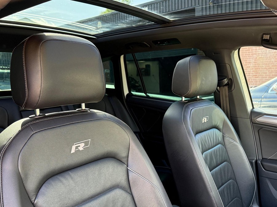 2018 Volkswagen Tiguan photo 13
