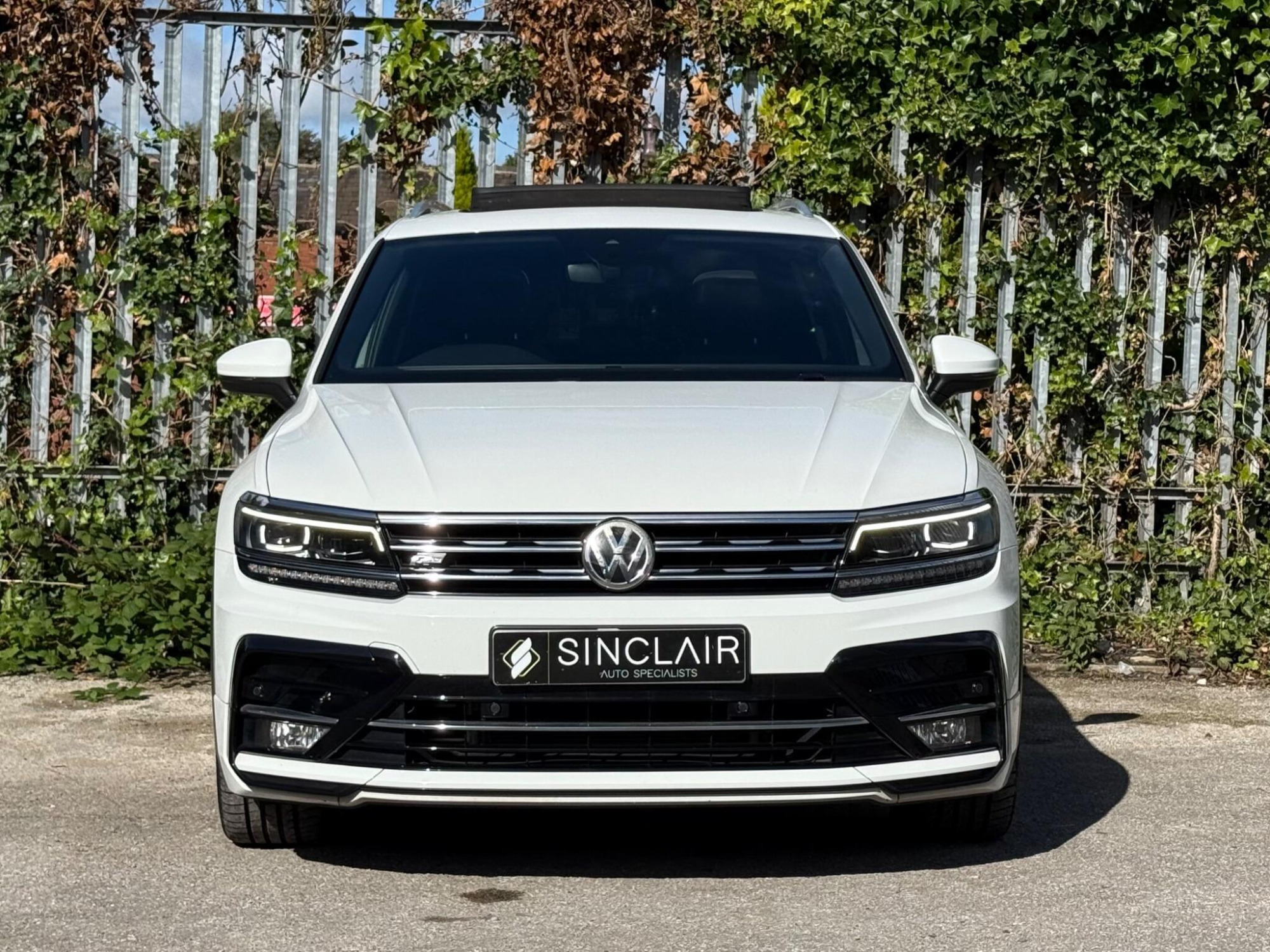 Volkswagen Tiguan photo 2