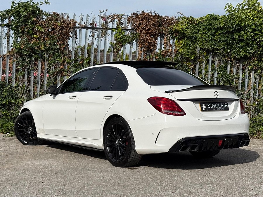2015 Mercedes-Benz C Class photo 4