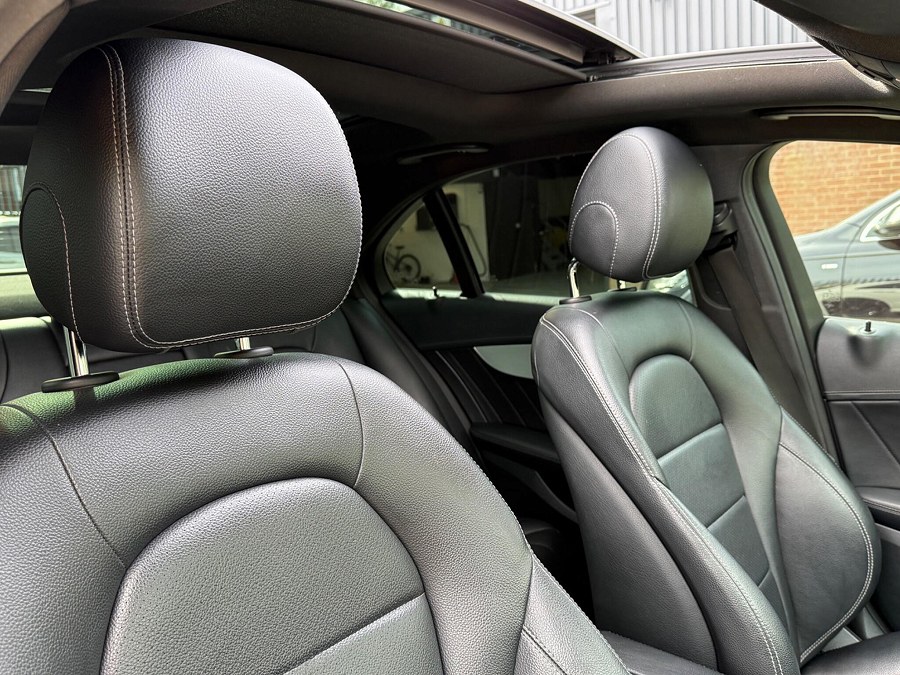 2015 Mercedes-Benz C Class photo 12