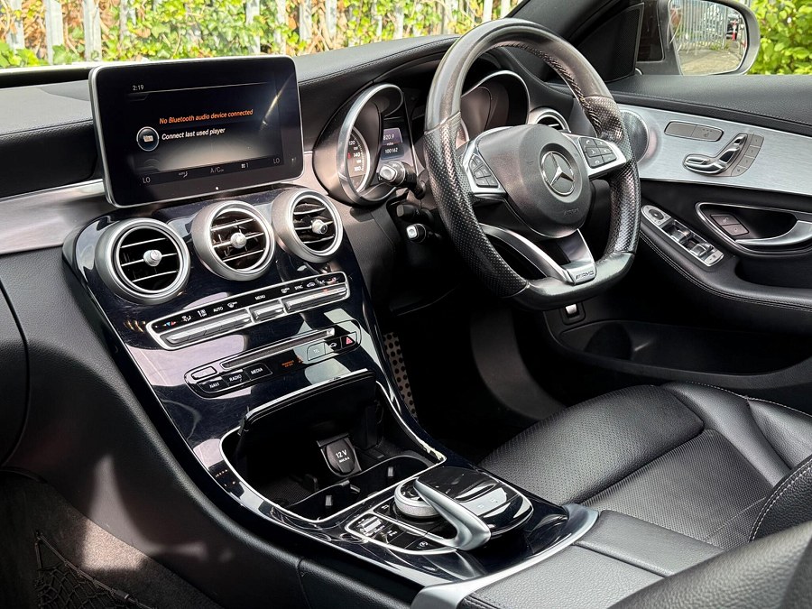 2015 Mercedes-Benz C Class photo 9