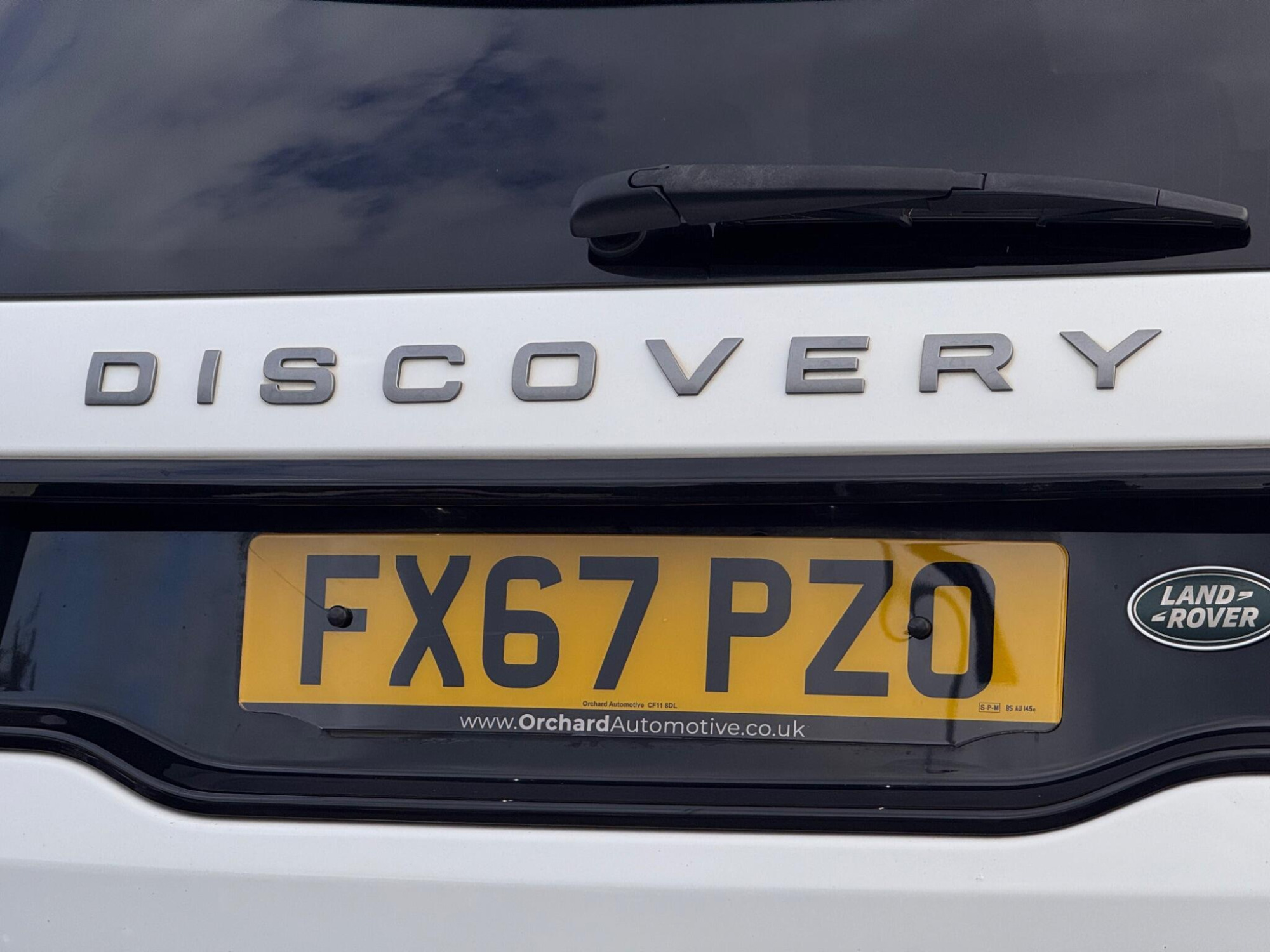 2017 Land Rover Discovery Sport image 19