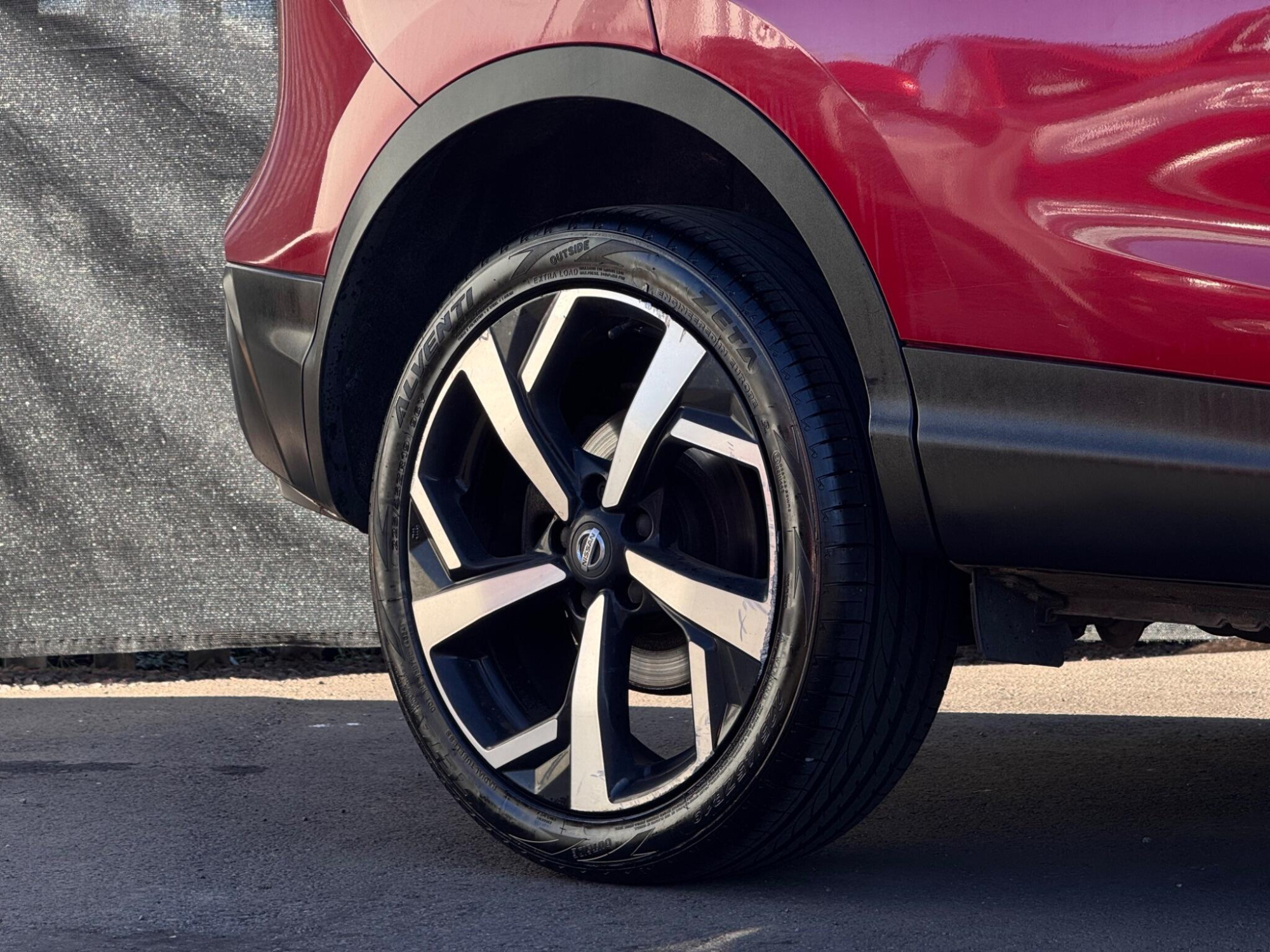 2017 Nissan Qashqai image 16