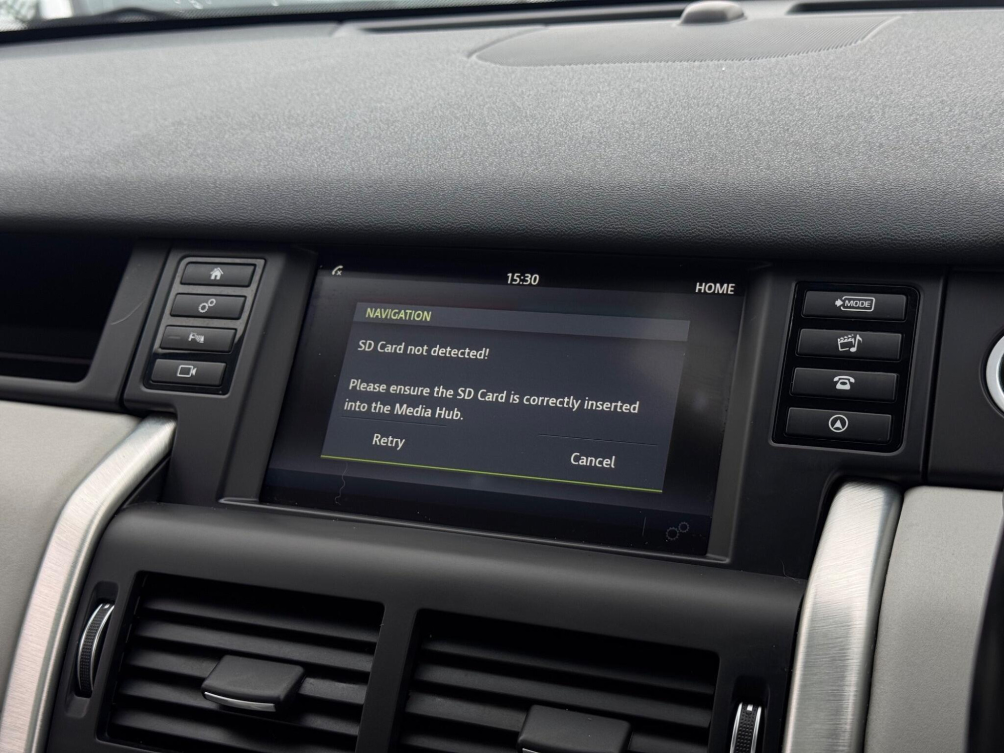 2016 Land Rover Discovery Sport image 26
