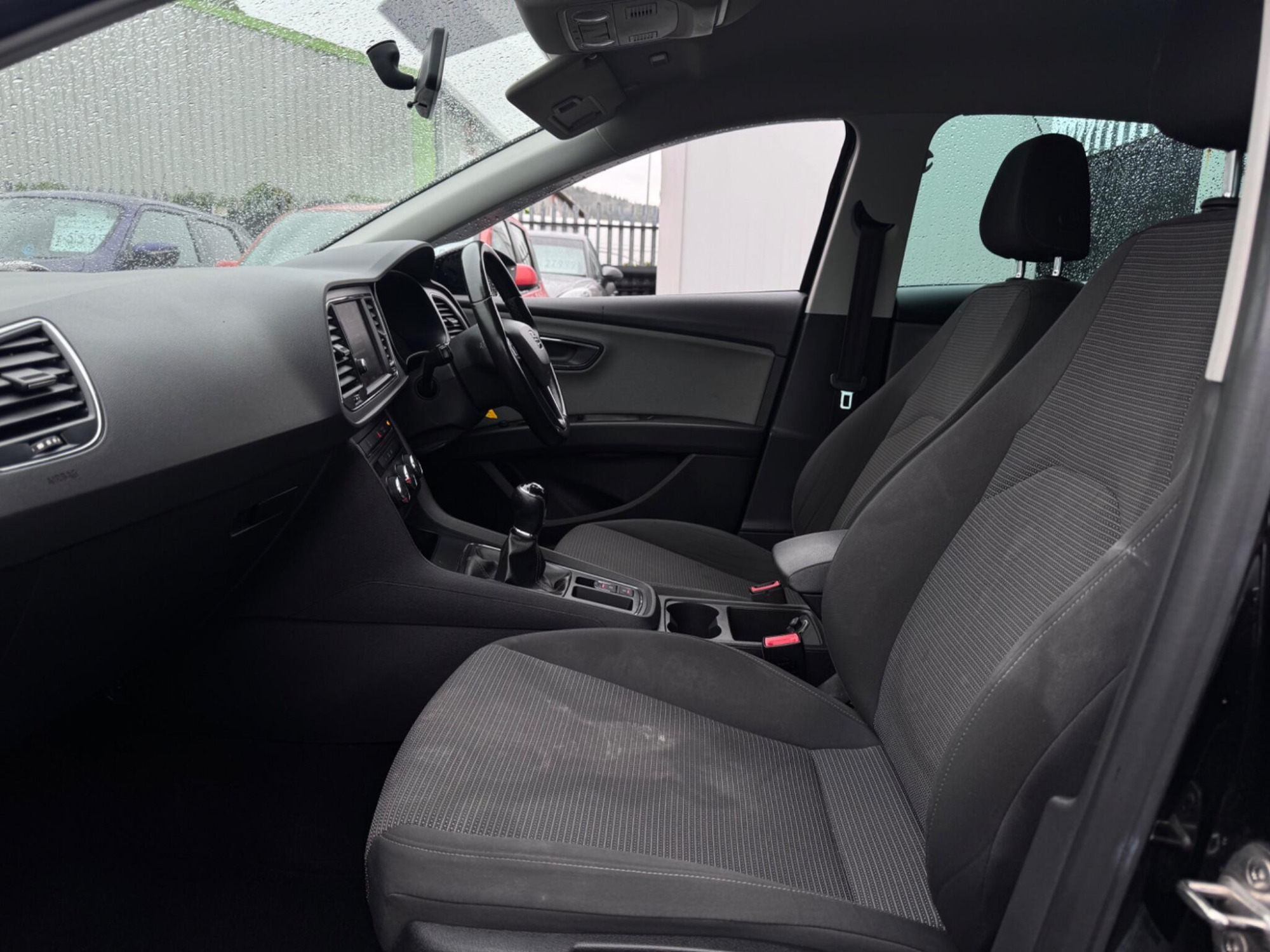 2018 SEAT Leon image 12