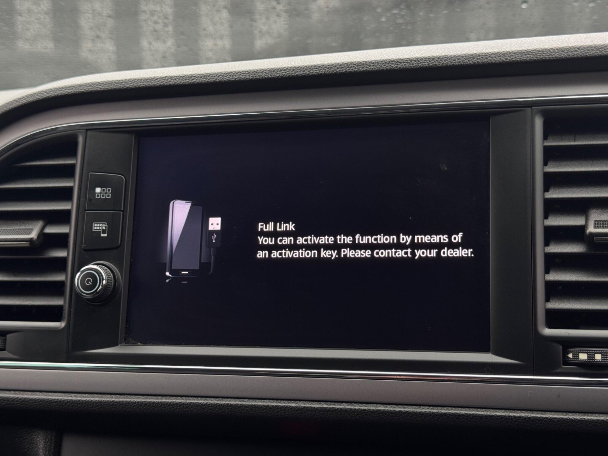2018 SEAT Leon image 24