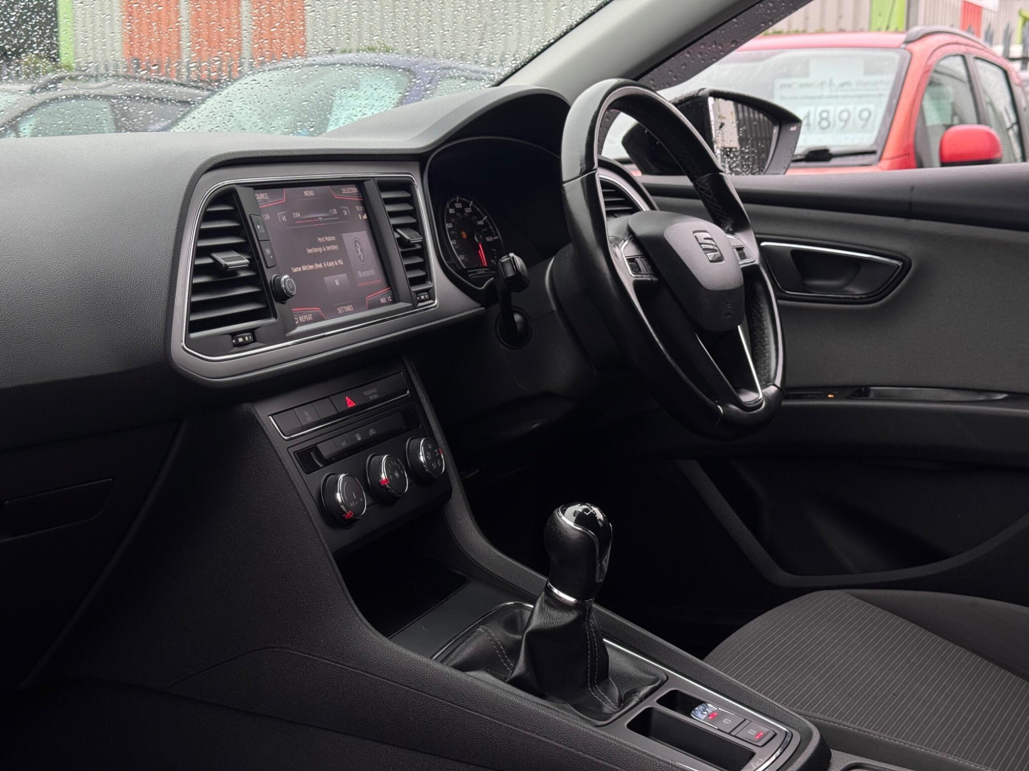 2018 SEAT Leon image 14