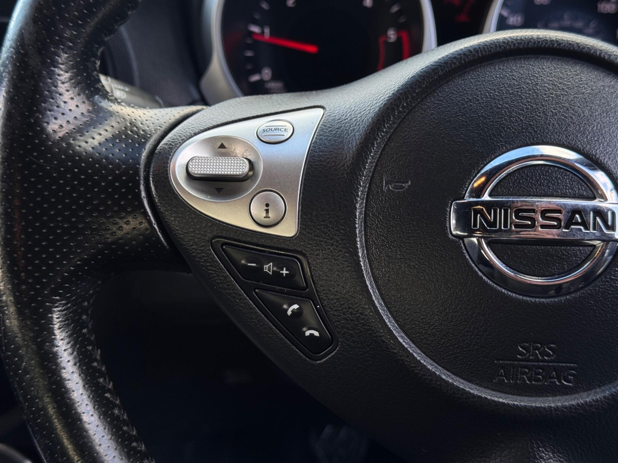 2016 Nissan Juke image 21