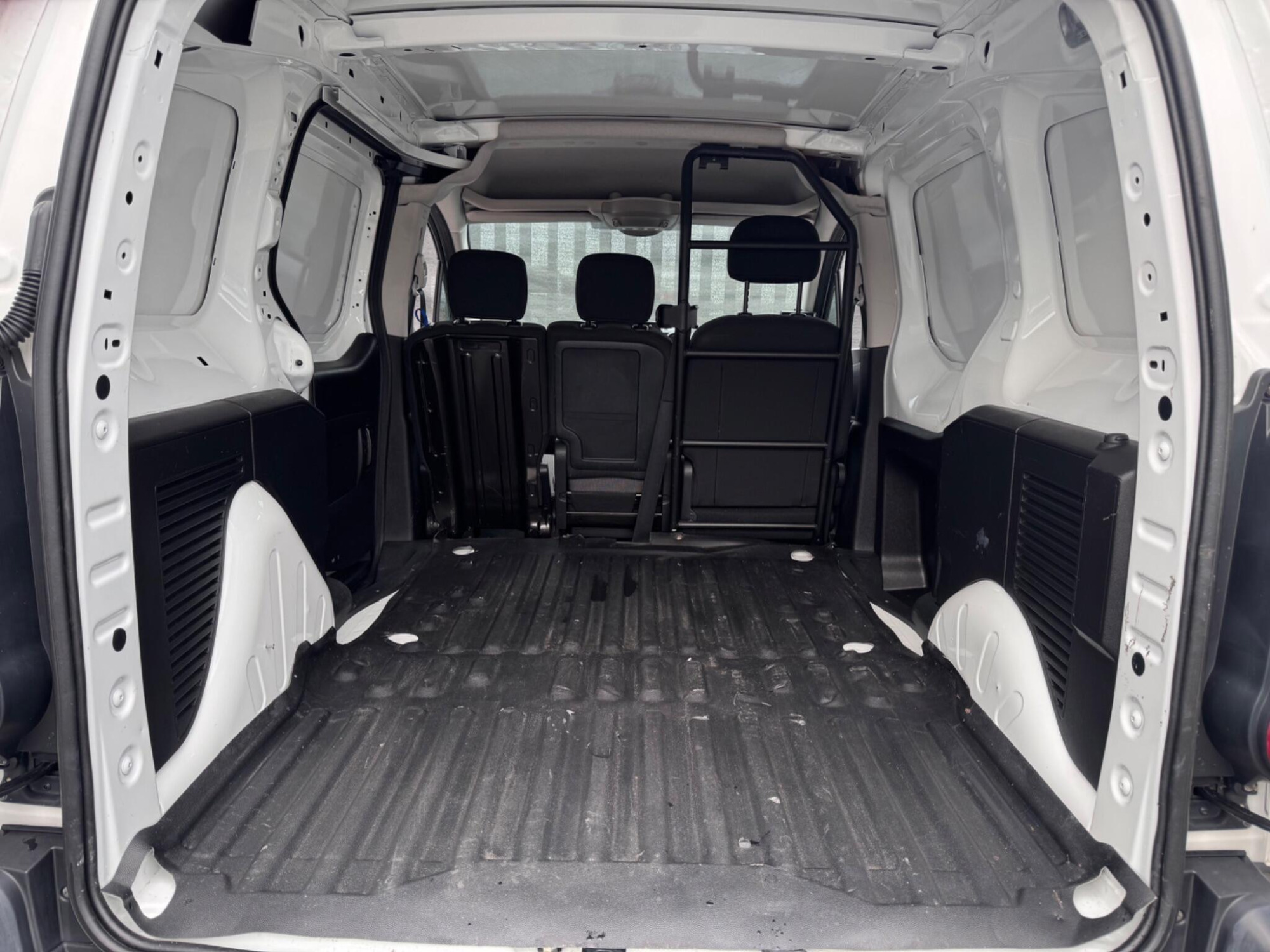 2018 Citroen Berlingo image 13