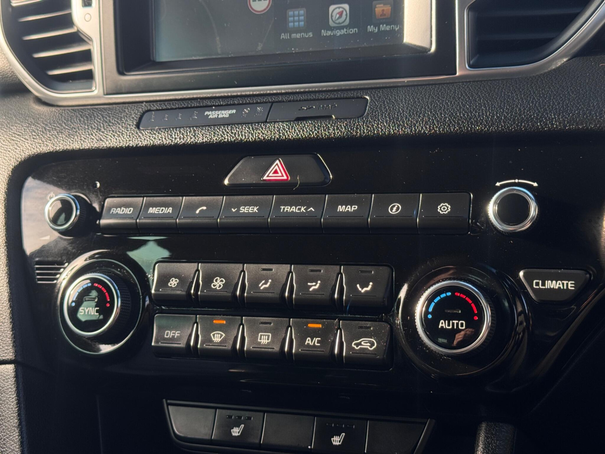 2018 Kia Sportage image 28