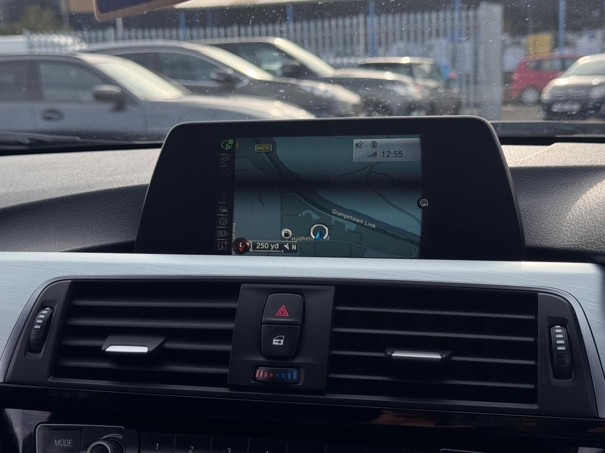 2015 BMW 3 Series image 22