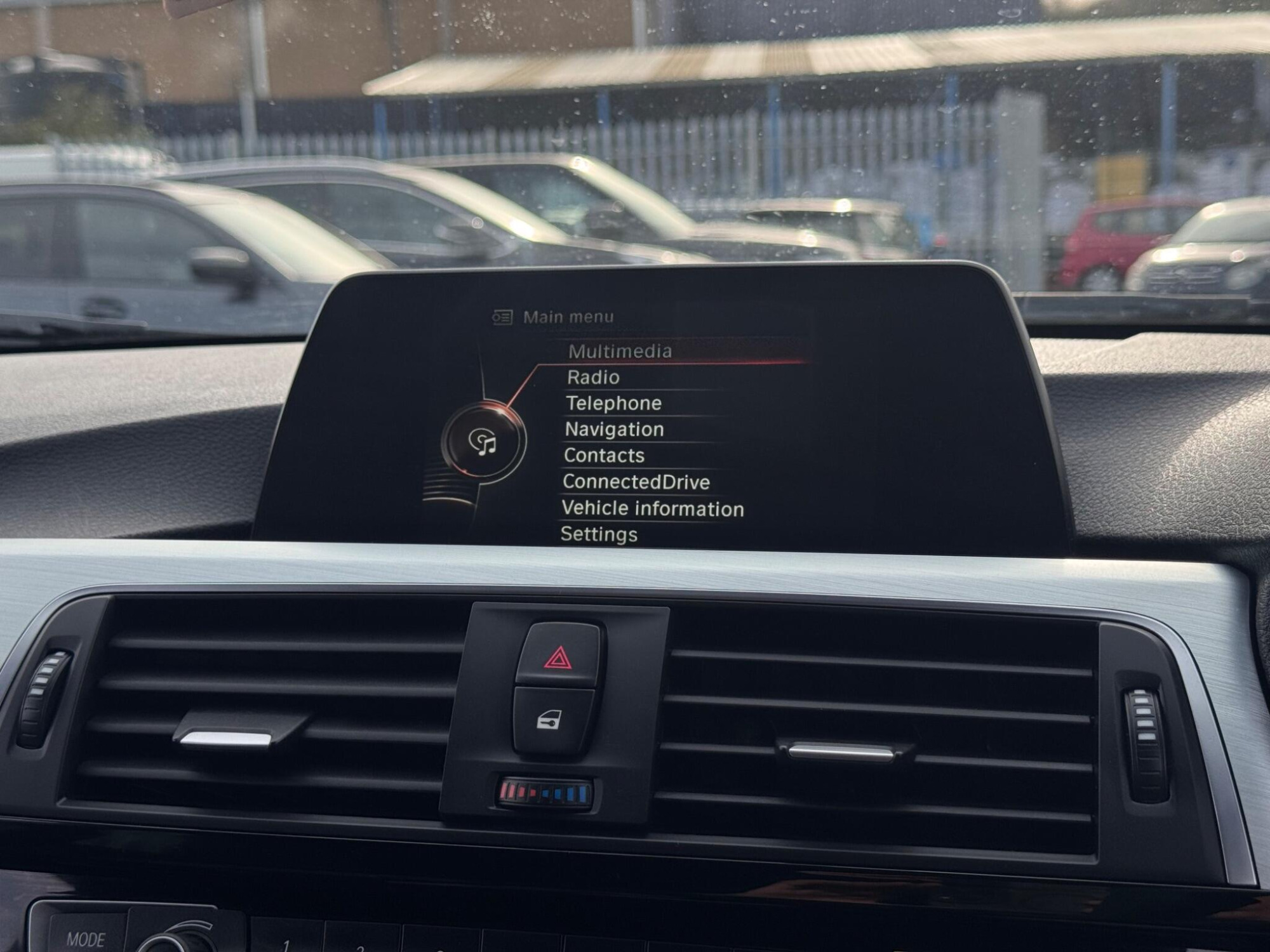 2015 BMW 3 Series image 21