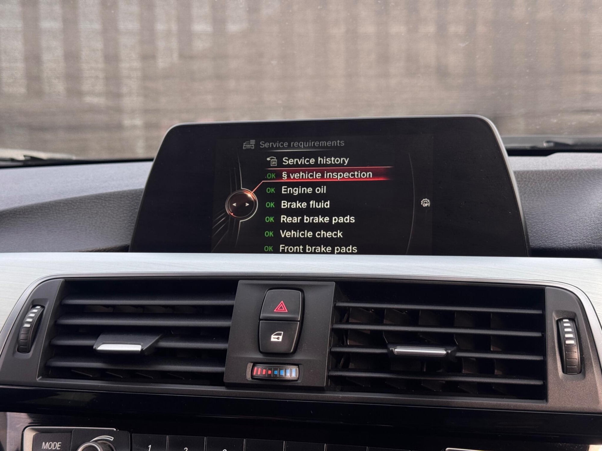 2015 BMW 3 Series image 24
