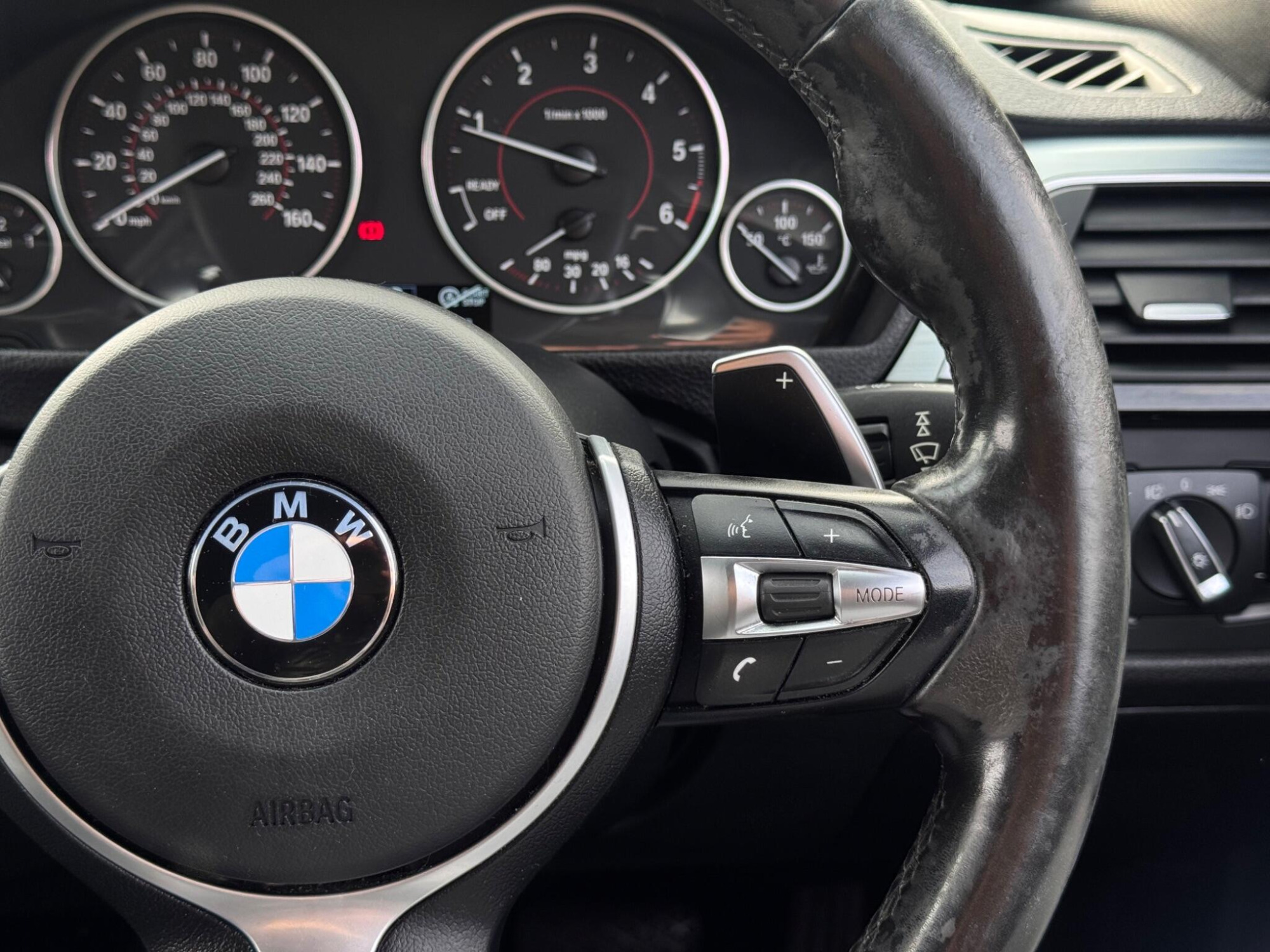 2015 BMW 3 Series image 17