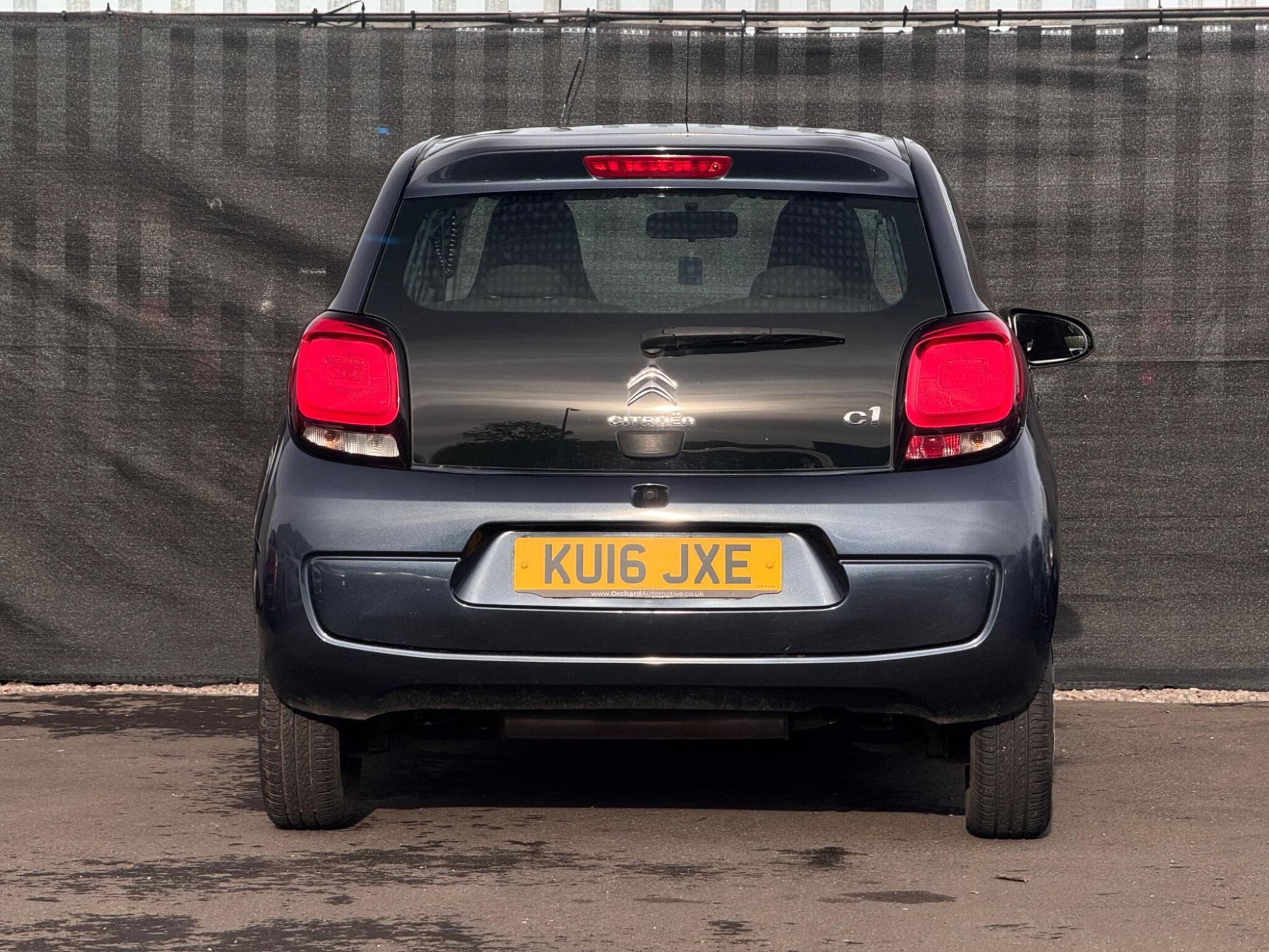 2016 Citroen C1 image 17
