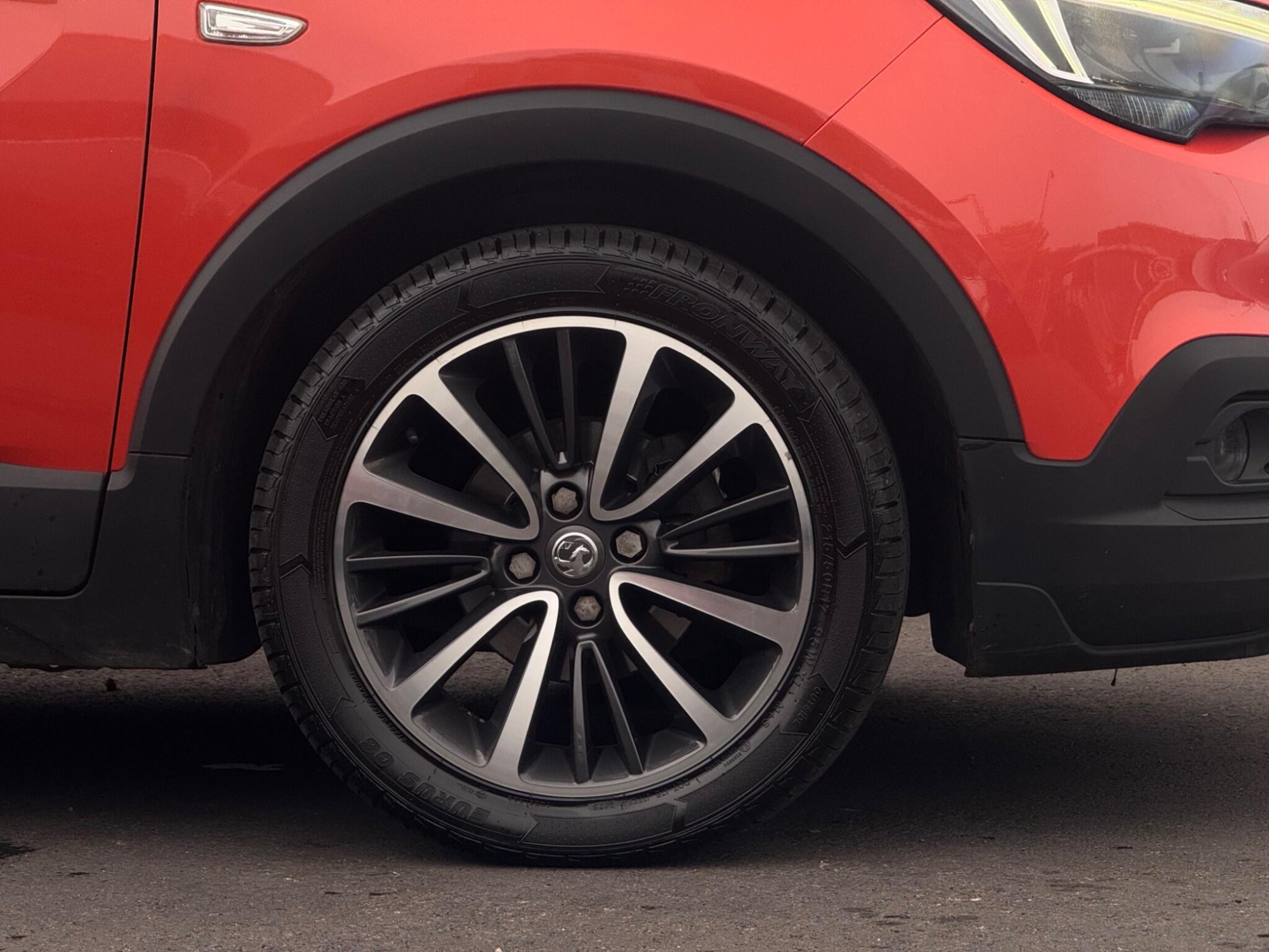 2020 Vauxhall Crossland X image 25