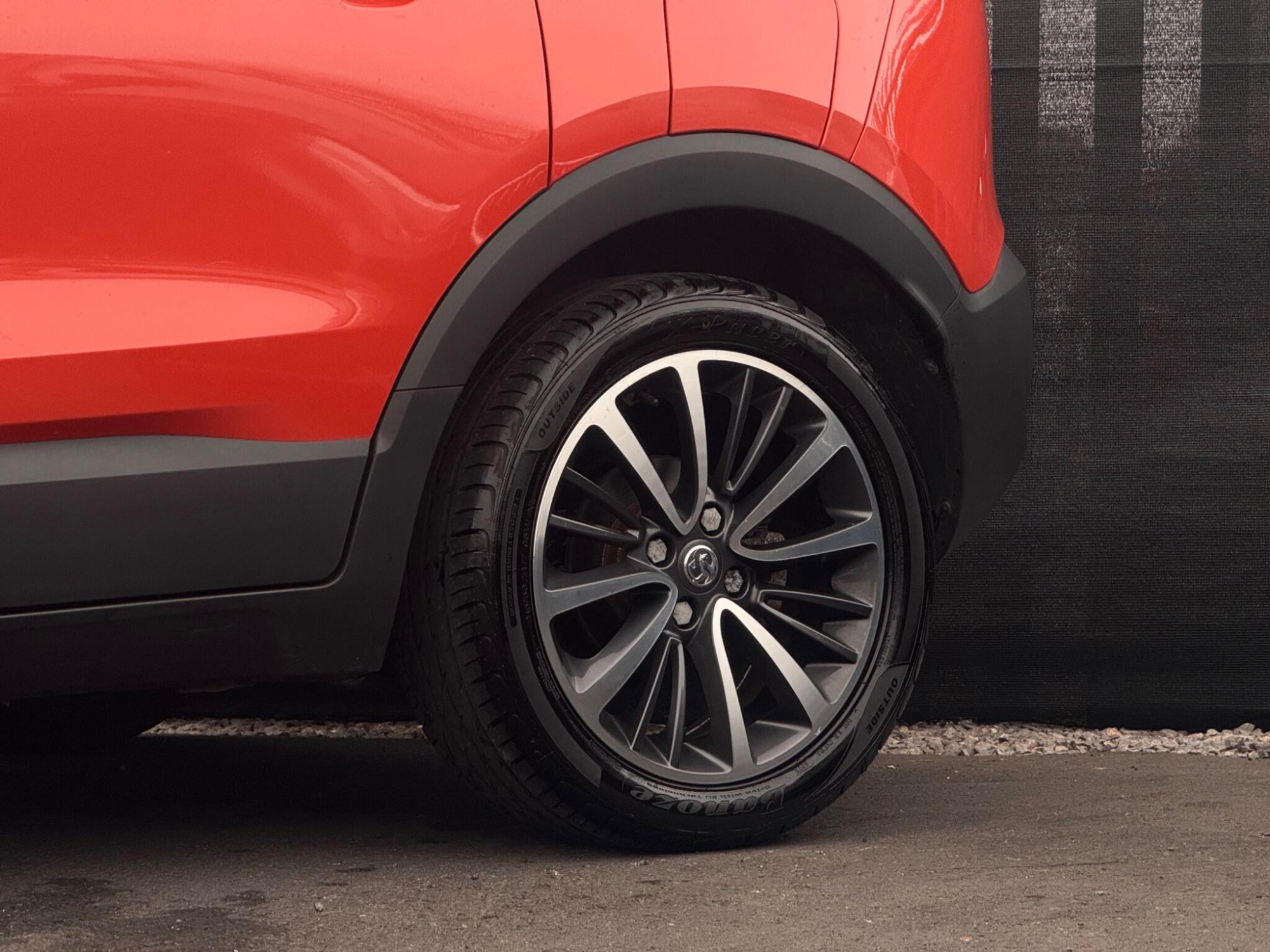 2020 Vauxhall Crossland X image 10