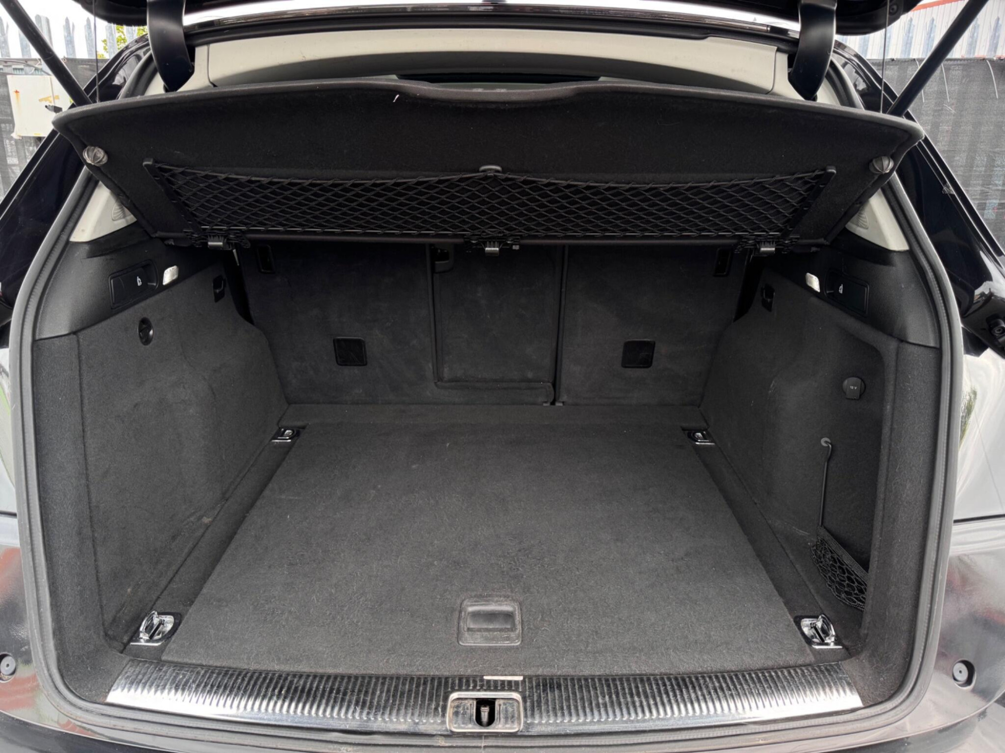 2014 Audi SQ5 image 8
