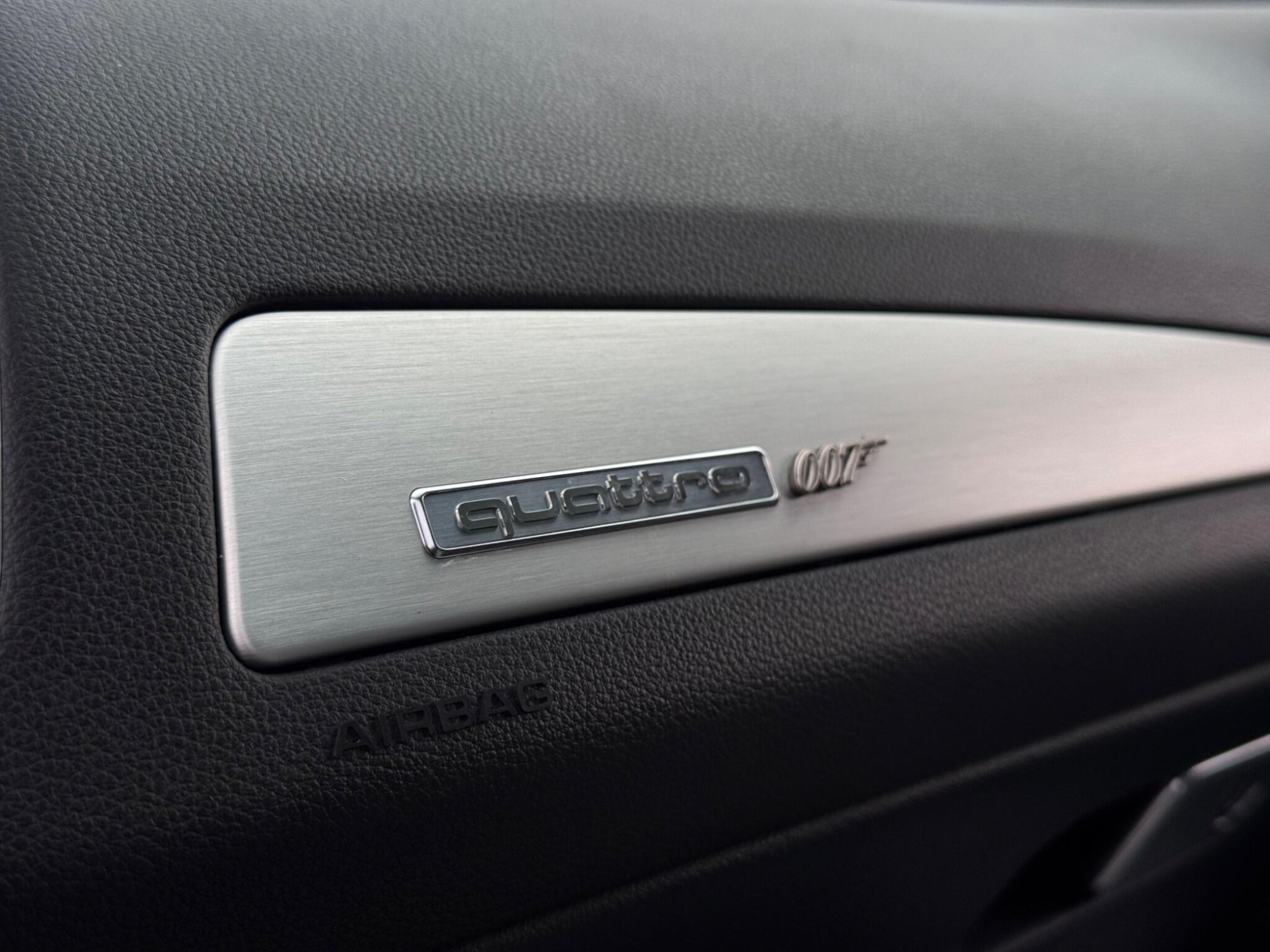 2014 Audi SQ5 image 14