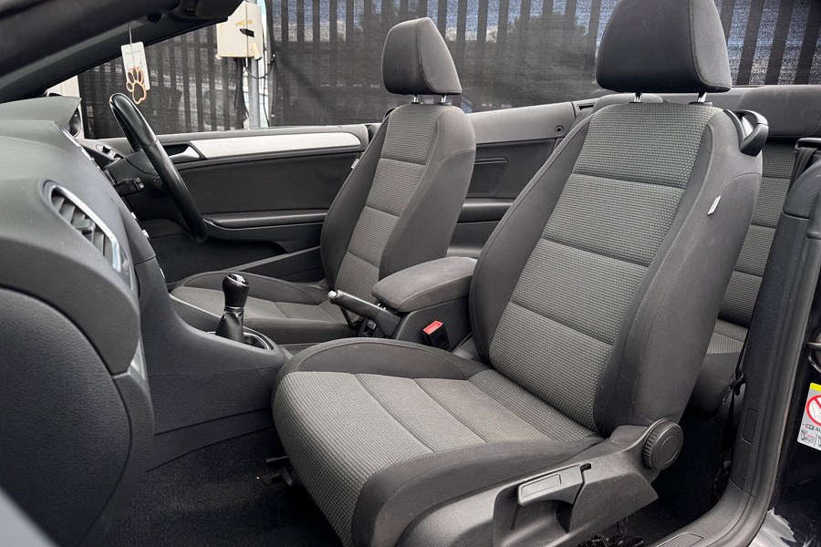 2012 Volkswagen Golf photo 10