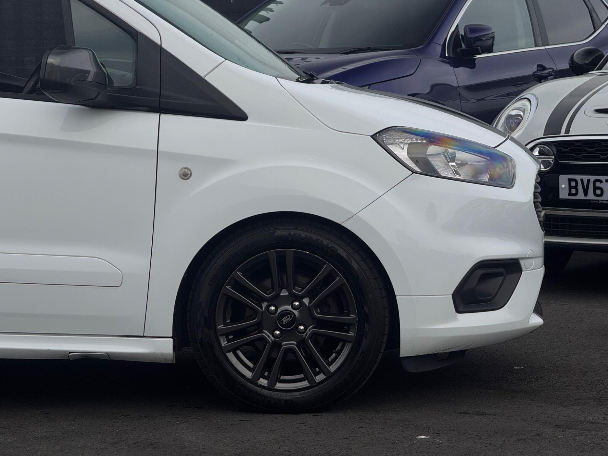 2020 Ford Transit Courier image 23