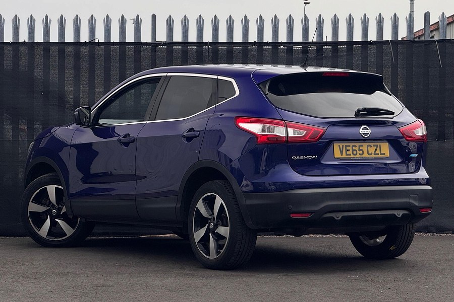 Nissan Qashqai photo 2
