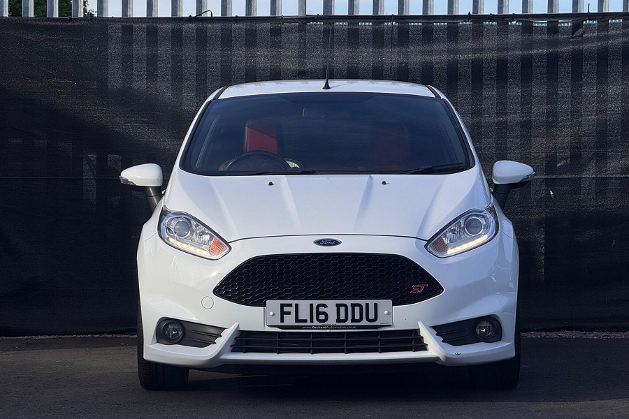 2016 Ford Fiesta photo 5