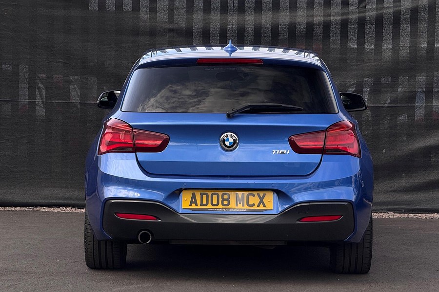 2017 BMW 1 Series photo 5