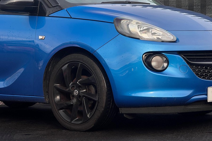 2016 Vauxhall ADAM photo 12