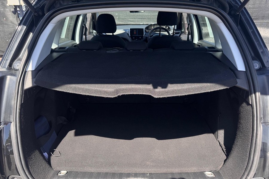 2018 Peugeot 2008 photo 6