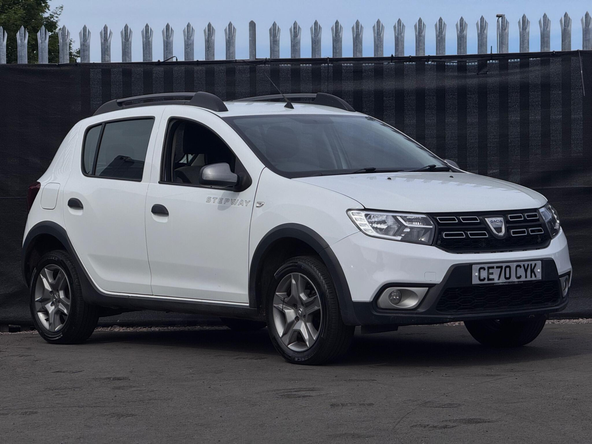 2020 Dacia Sandero Stepway 0.9 TCe Essential Euro 6 (s/s) 5dr for sale at Orchard Automotive