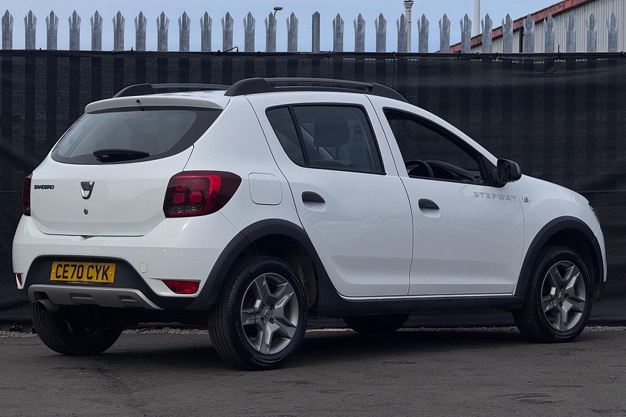 2020 Dacia Sandero Stepway photo 8