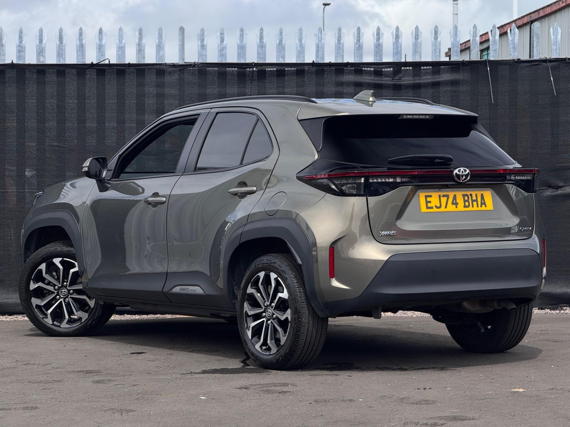 Toyota Yaris Cross photo 2