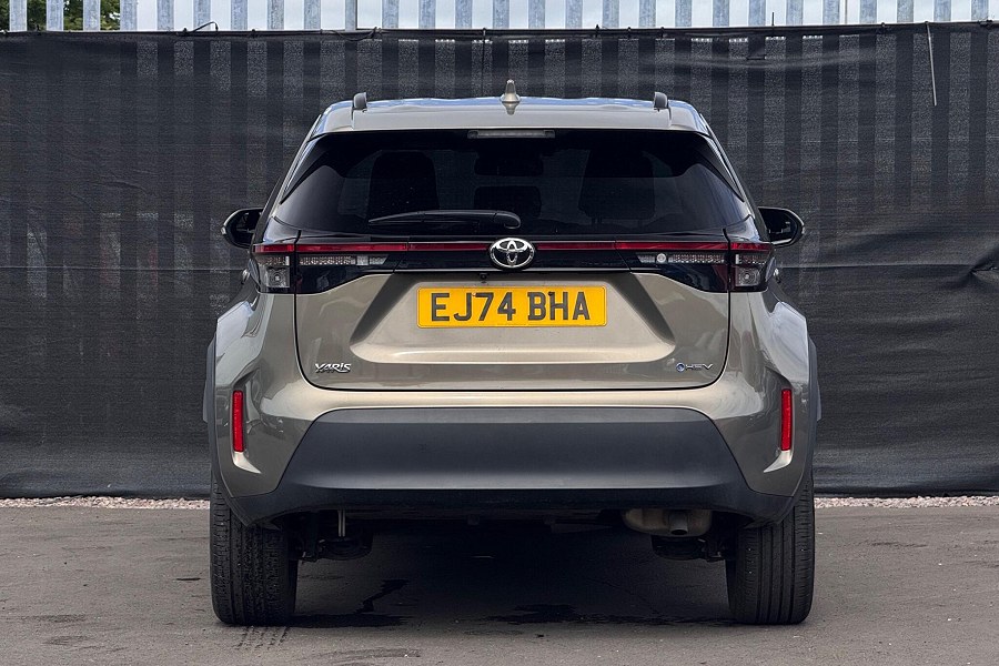 2024 Toyota Yaris Cross photo 7