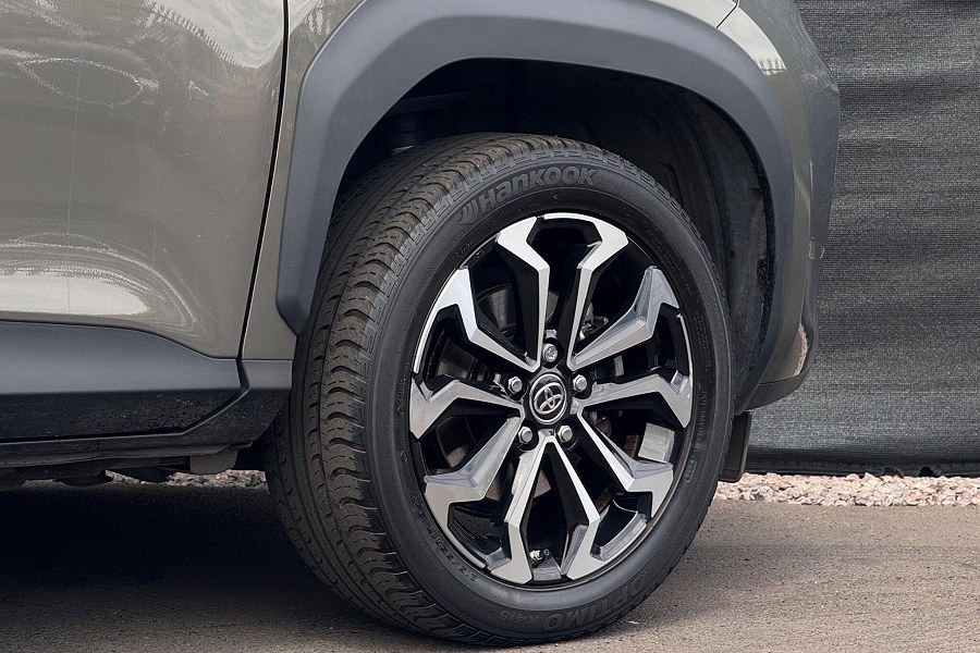 2024 Toyota Yaris Cross photo 13