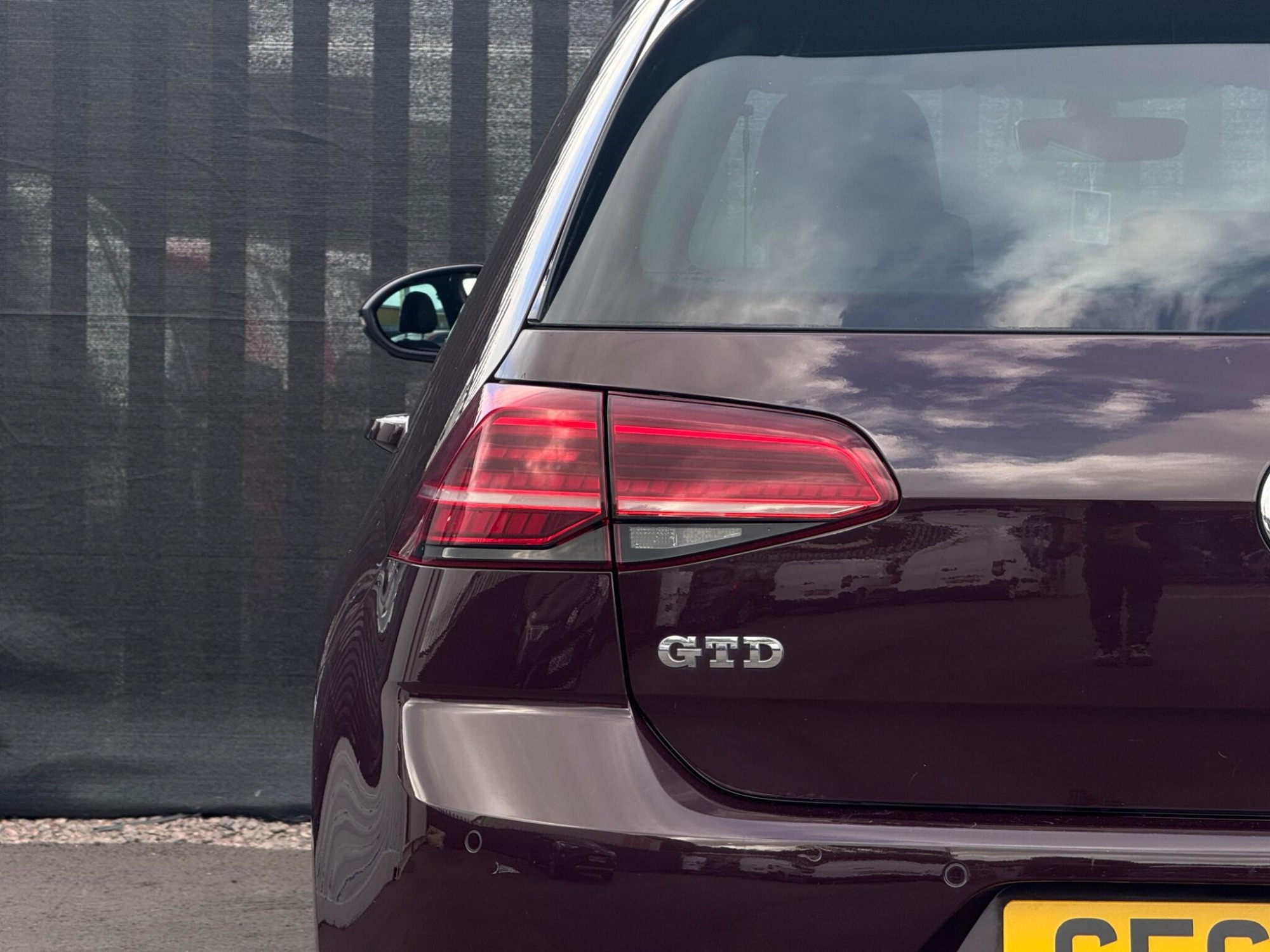2017 Volkswagen Golf image 12