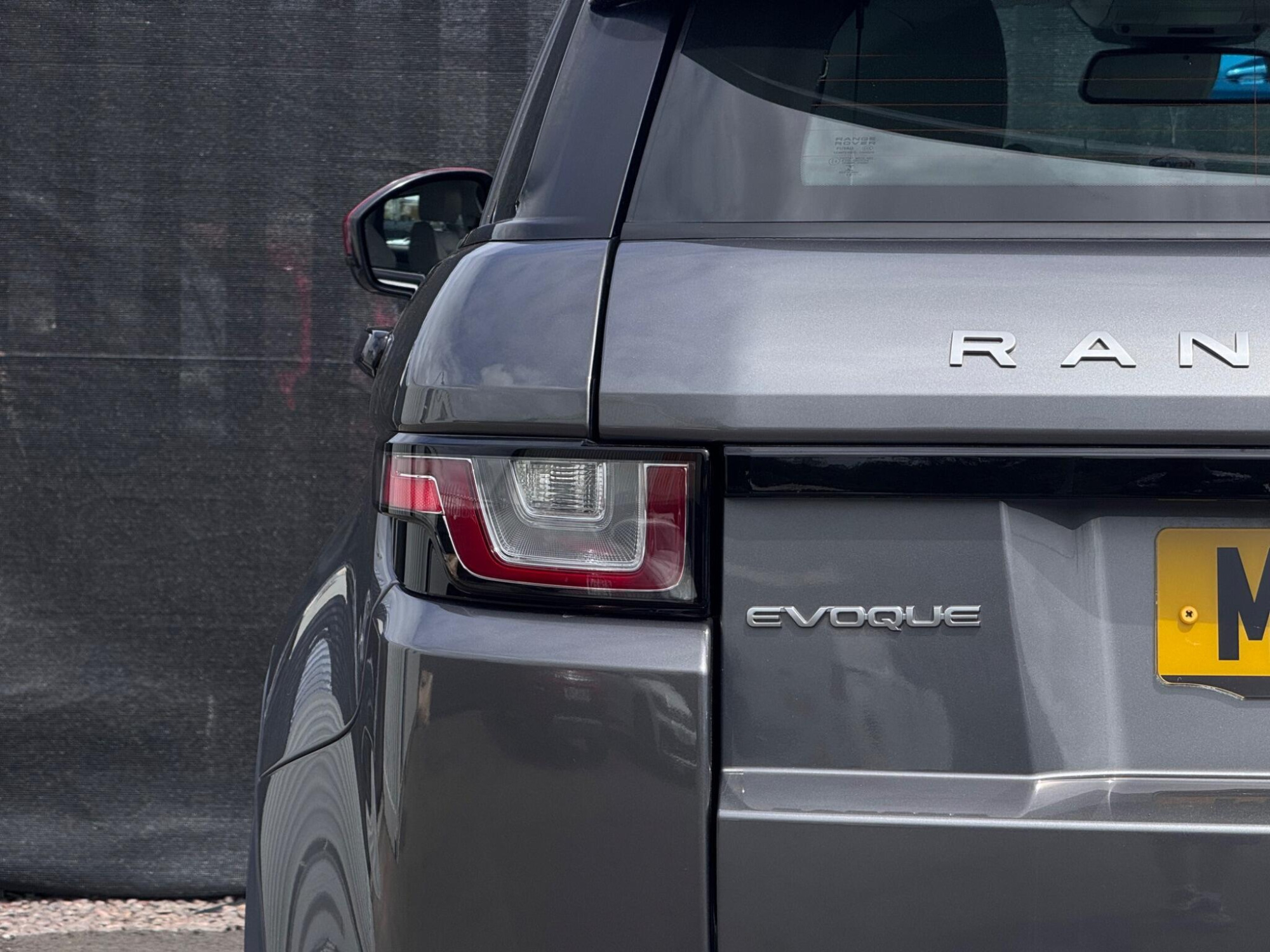 2017 Land Rover Range Rover Evoque image 9