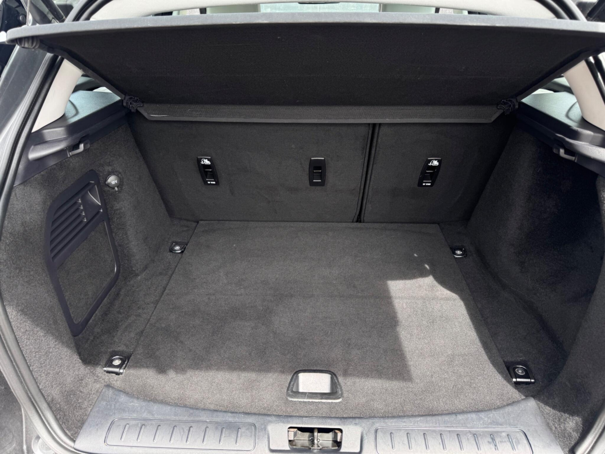 2017 Land Rover Range Rover Evoque image 10