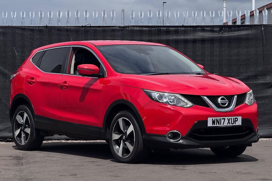 2017 Nissan Qashqai photo 1