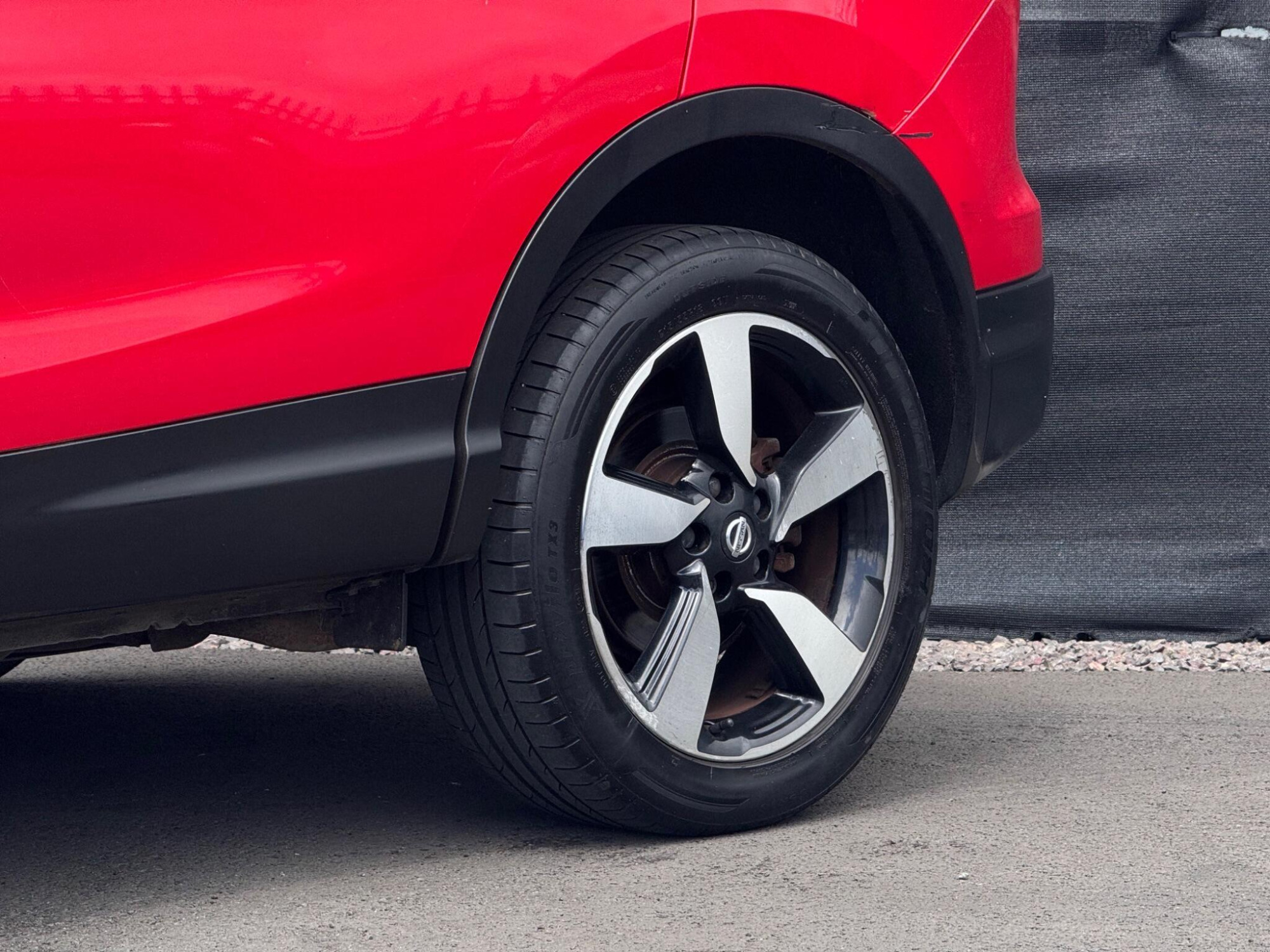 2017 Nissan Qashqai image 9