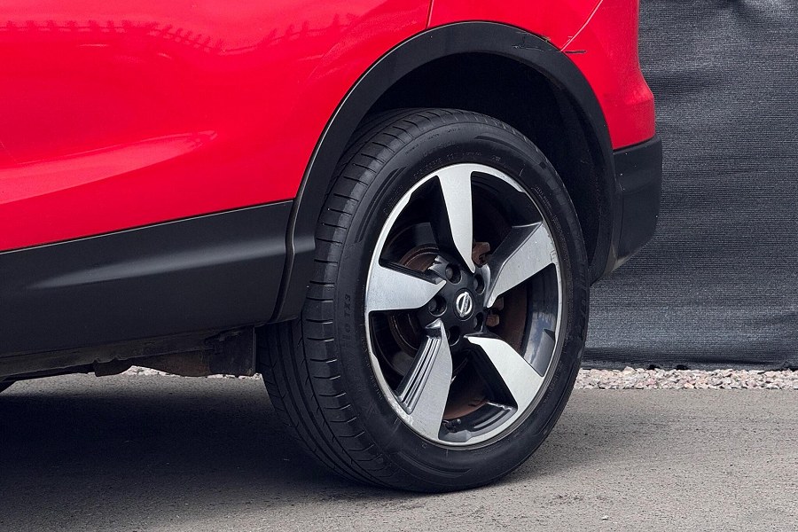 2017 Nissan Qashqai photo 9